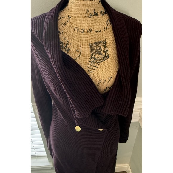 CABI REGAL CARDIGAN‎ SWEATER STYLE #3350 SIZE SMALL MULBERRY EUC - Picture 3 of 11
